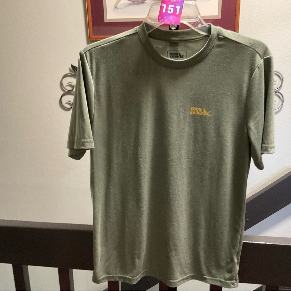Eddie Bauer Men's Olive Short Sleeve Tee